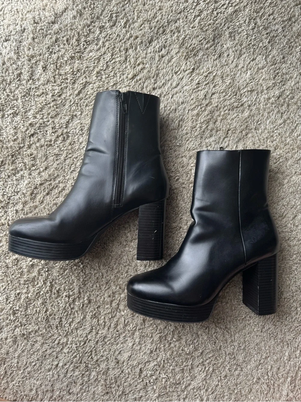 H&M Black Platform Ankle Boots Size 39 US 8-8.5 Chunky Block Heel